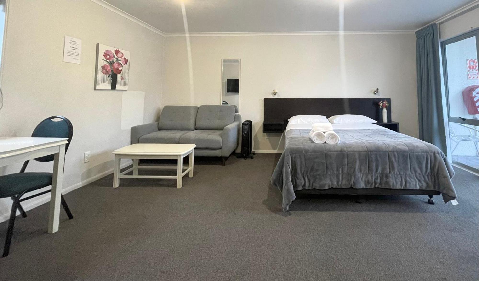 Alcala Motor Lodge Christchurch Esterno foto