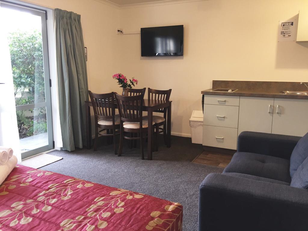 Alcala Motor Lodge Christchurch Esterno foto