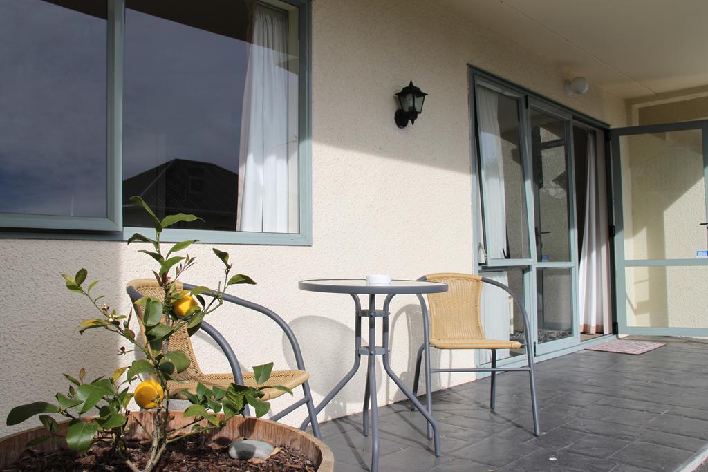 Alcala Motor Lodge Christchurch Esterno foto