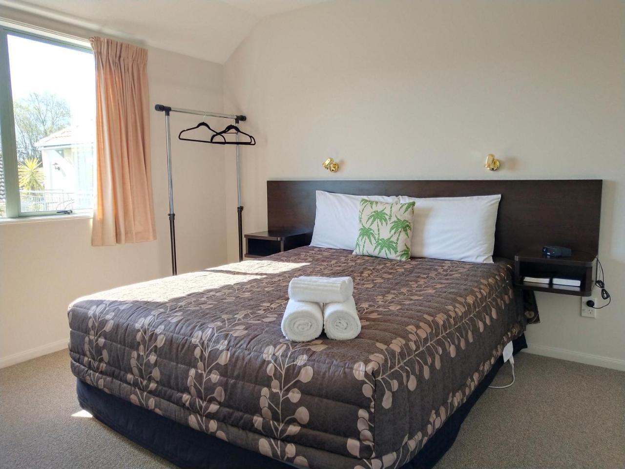 Alcala Motor Lodge Christchurch Esterno foto
